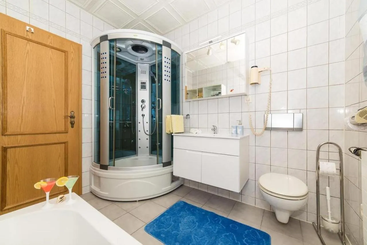 Holiday Home Mirador Kastel Stari Croatia